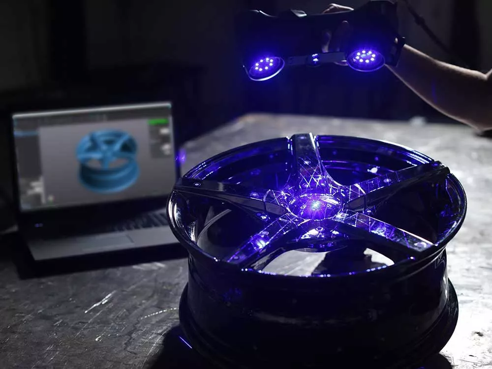 3D сканирование сложных поверхностей с помощью HandySCAN BLACK